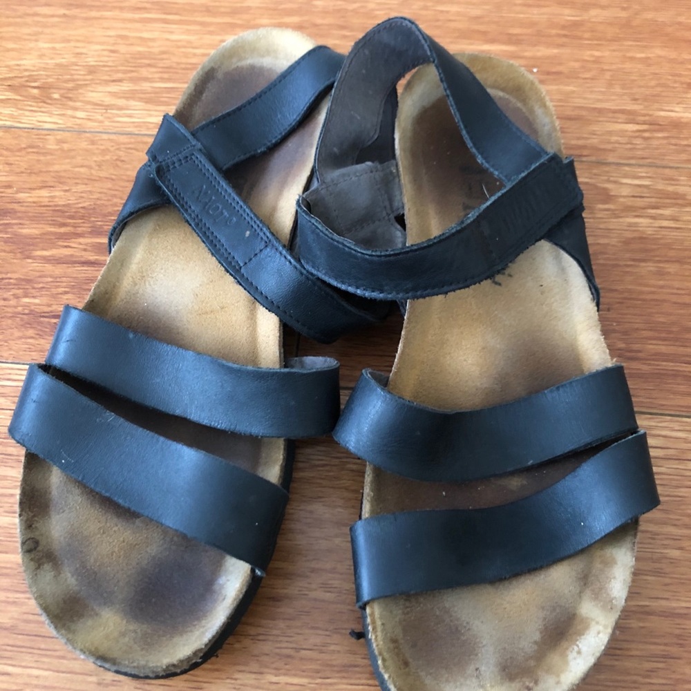 Bait Sandles